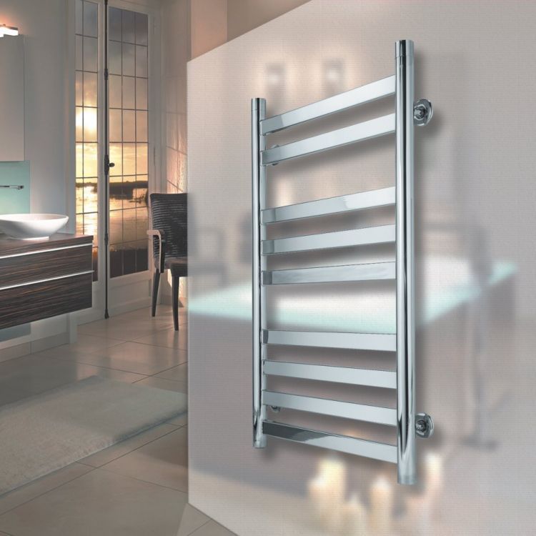 Полотенцесушитель электрический масляный Laris Кватро