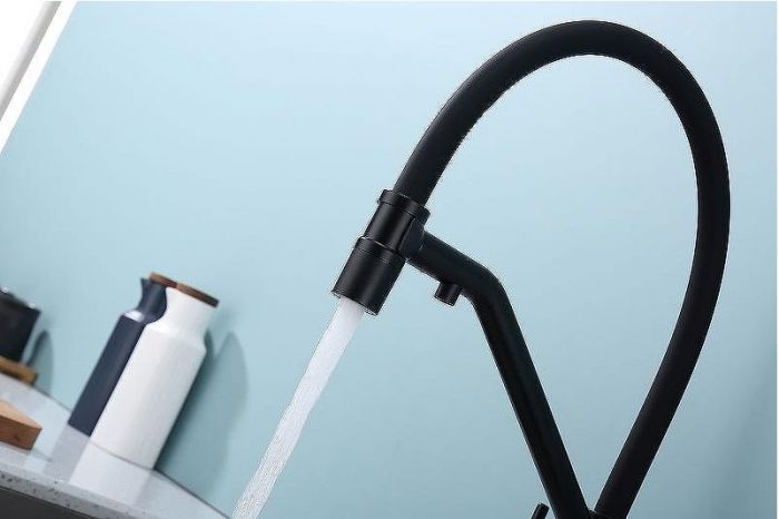 Смеситель для кухни Raglo R80.62.06 Черный матовый