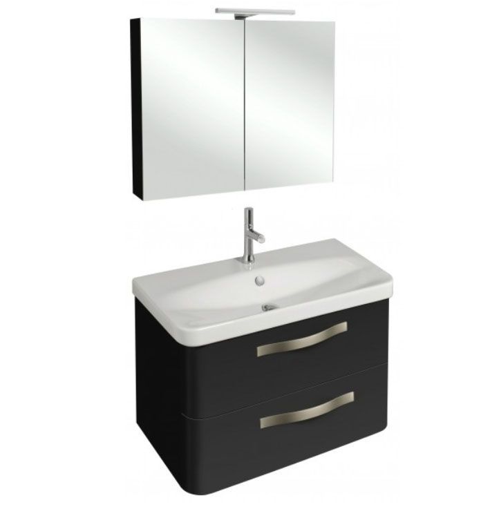 eb10460m.jpg eb10460m.jpg